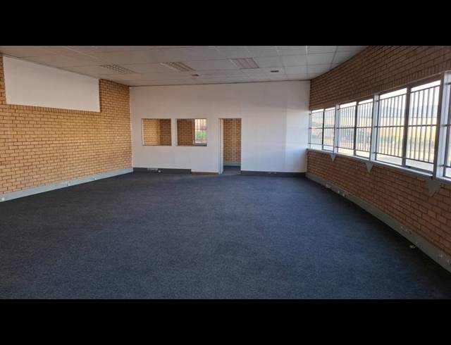 INDUSTRIAL PROPERTY TO RENT IN RANDJESPARK